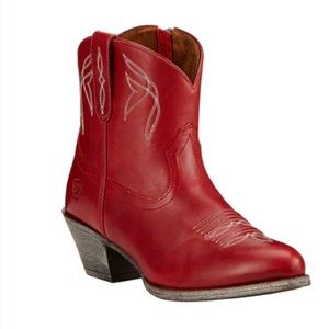 Ariat cowboy boot